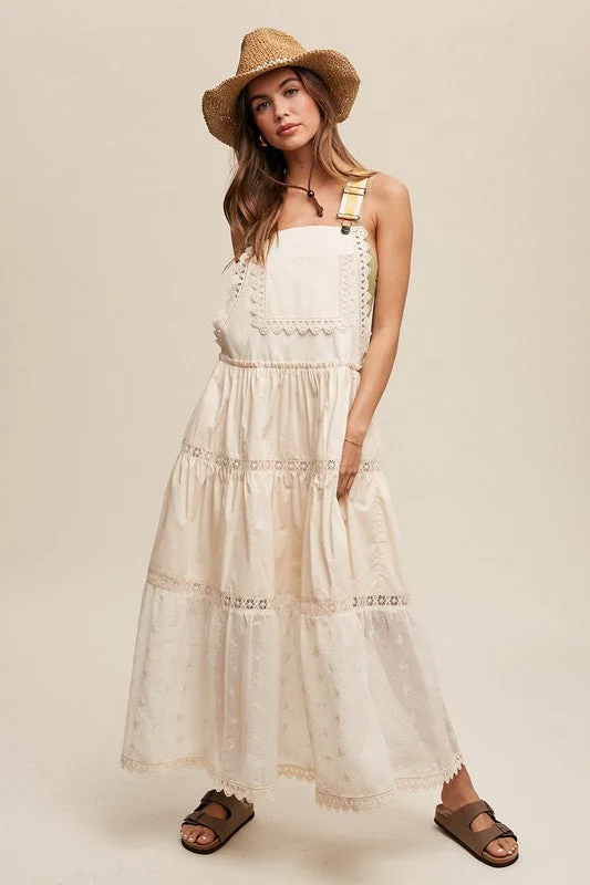 Laced and Tiered Romantic Overall Maxi Dress Best maxi dresses for plus size