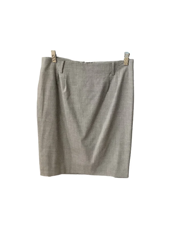 Skirt Mini & Short By Banana Republic  Size: 6 High-Waist Skirt Look