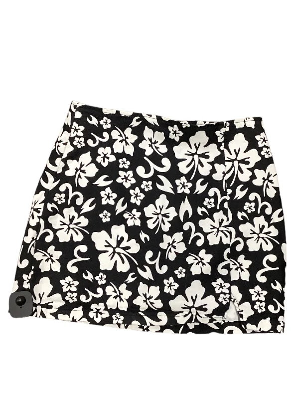 Skirt Mini & Short By Wild Fable  Size: 10 Button-front Mini Skirt