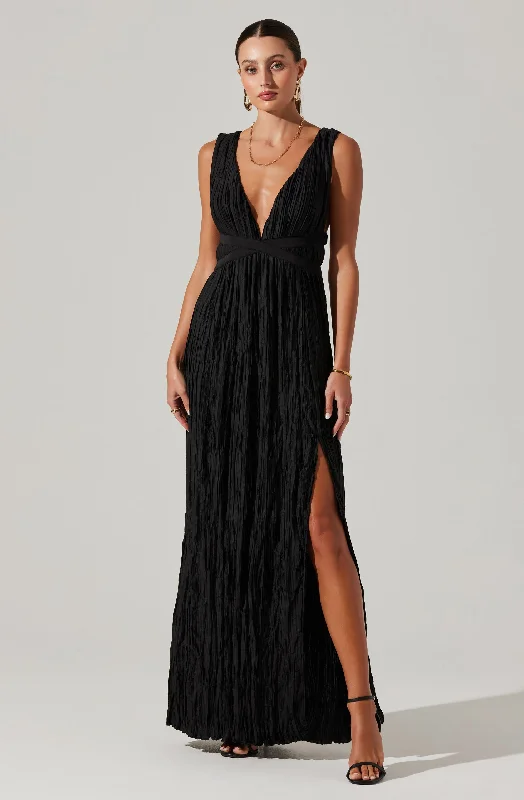 Tesni Pleated Maxi Dress Soft Flow Maxi